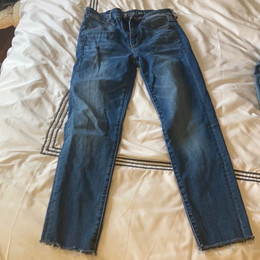 American eagle skinny jeans never worn!